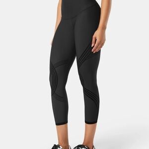 (Lot of 7.) Body Sculpt 7/8 Leggings (Reversible Wear)